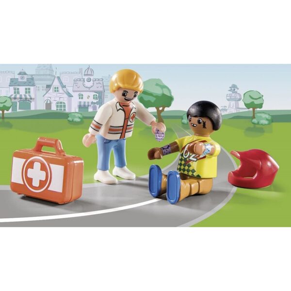 Playmobil  duck on call accion ambulancia ayuda al piloto de carreras - Imagen 2