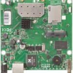ROUTER BOARD MIKROTIK 912UAG-2HPnD 4752224000712 RB912UAG-2HPnD
