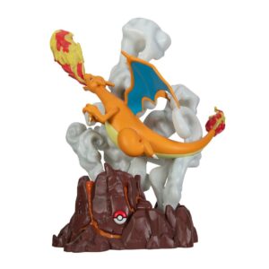 8432752045107 | P/N: 63220173 | Cod. Artículo: MGS0000016825 Figura pokemon efecto luz charizard deluxe