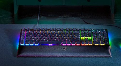 TECLADO RAZER BLACKWIDOW V4 GREEN SWITCH (USA) (RZ03-04690100-R3M1) - Imagen 2
