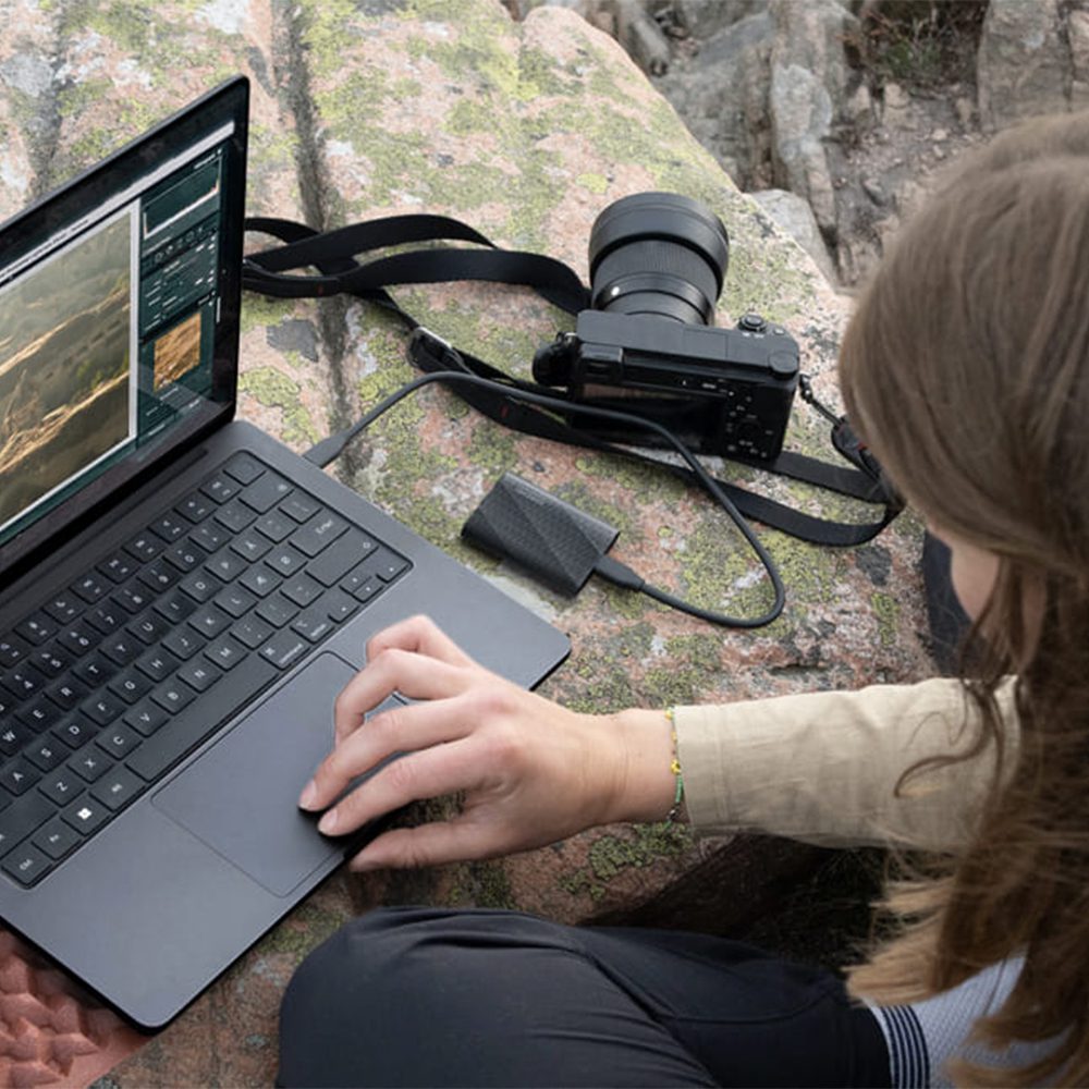 Disco duro externo ssd samsung t9 mu - pg2t0b - eu 2tb usb c - Imagen 4