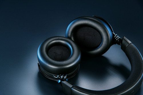 Razer Kraken V4 Pro Auriculares Inalámbrico y alámbrico Diadema Juego USB tipo A Bluetooth Negro - Imagen 3