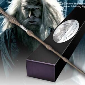 812370014521 | P/N: 00NN8401 | Cod. Artículo: DSP0000007691 Replica the noble collection harry potter albus dumbledore varita con caja y placa de identificacion