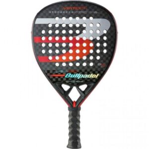Pala de Pádel Bullpadel Vertex 03 Pro 22 (Tello Chingotto)/ Negra y Roja 8445402124923 VERTEX 03 P 22 BUP-PALA PAD VERTEX 03 P 22